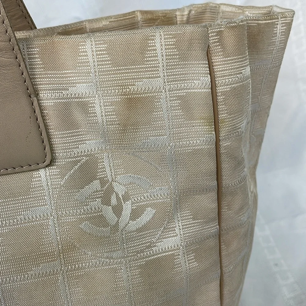 Chanel Travel Line CC Tote Bag Canvas Windowpane Shopper Beige Cream
